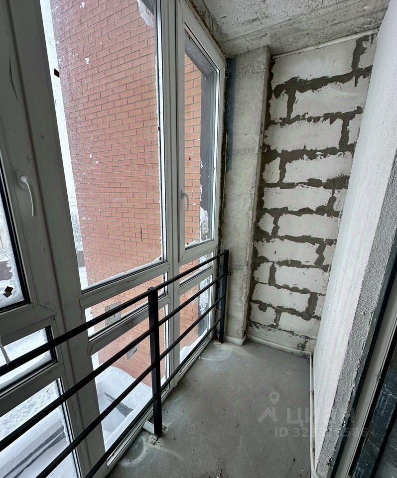 Продажа 2-комн квартиры на вторичном рынке пос. Романовка, 33