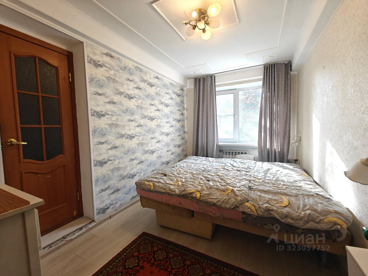 Продажа 4-комн квартиры на вторичном рынке Ириновский проспект, 25Б