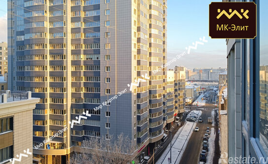 Продажа 4-комн квартиры на вторичном рынке ул Смоленская,  д. 13