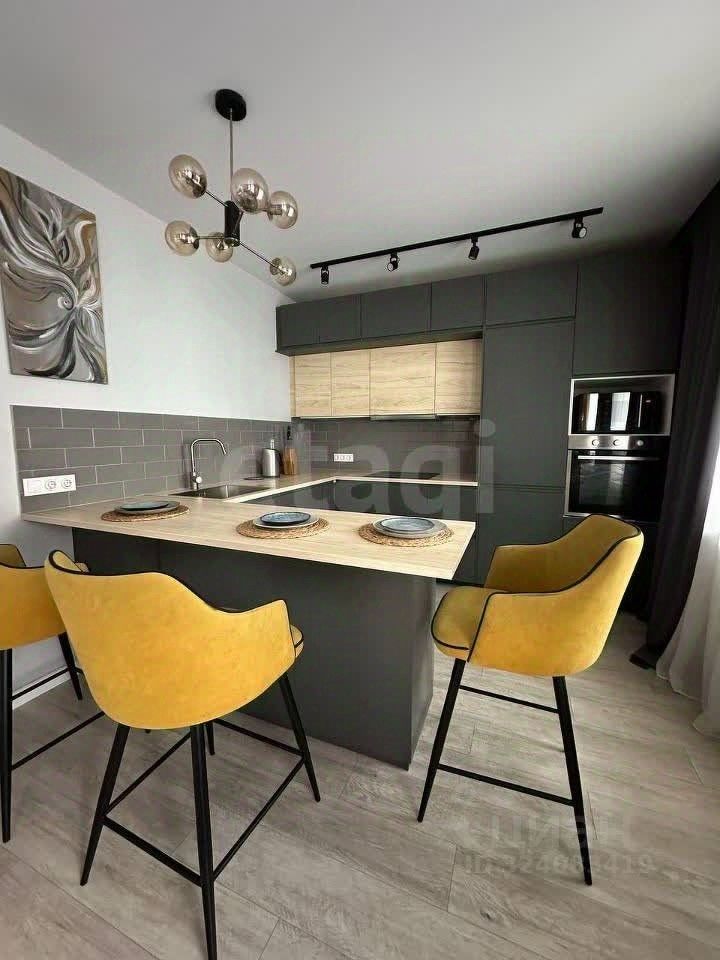 Продажа 3-комн квартиры на вторичном рынке улица Среднерогатская, 13к1