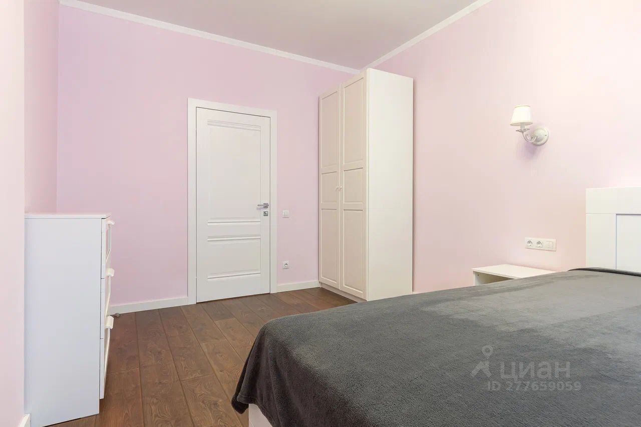 Аренда 4-комн квартиры на вторичном рынке улица Чехова, 5