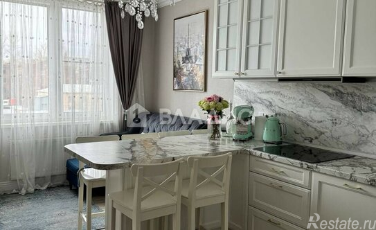 Продажа 3-комн квартиры на вторичном рынке Общественный пер,  д. 5