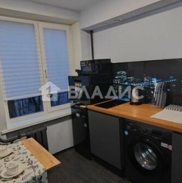 Продажа 1-комн квартиры на вторичном рынке проезд Черского,  д. 9