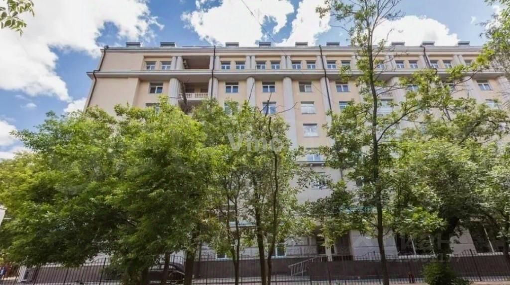 Продажа 2-комн квартиры на вторичном рынке переулок Красина, 16С1