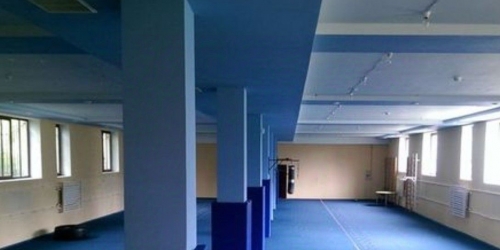 Отдельное здание Санкт-Петербургское шоссе,  д. 73