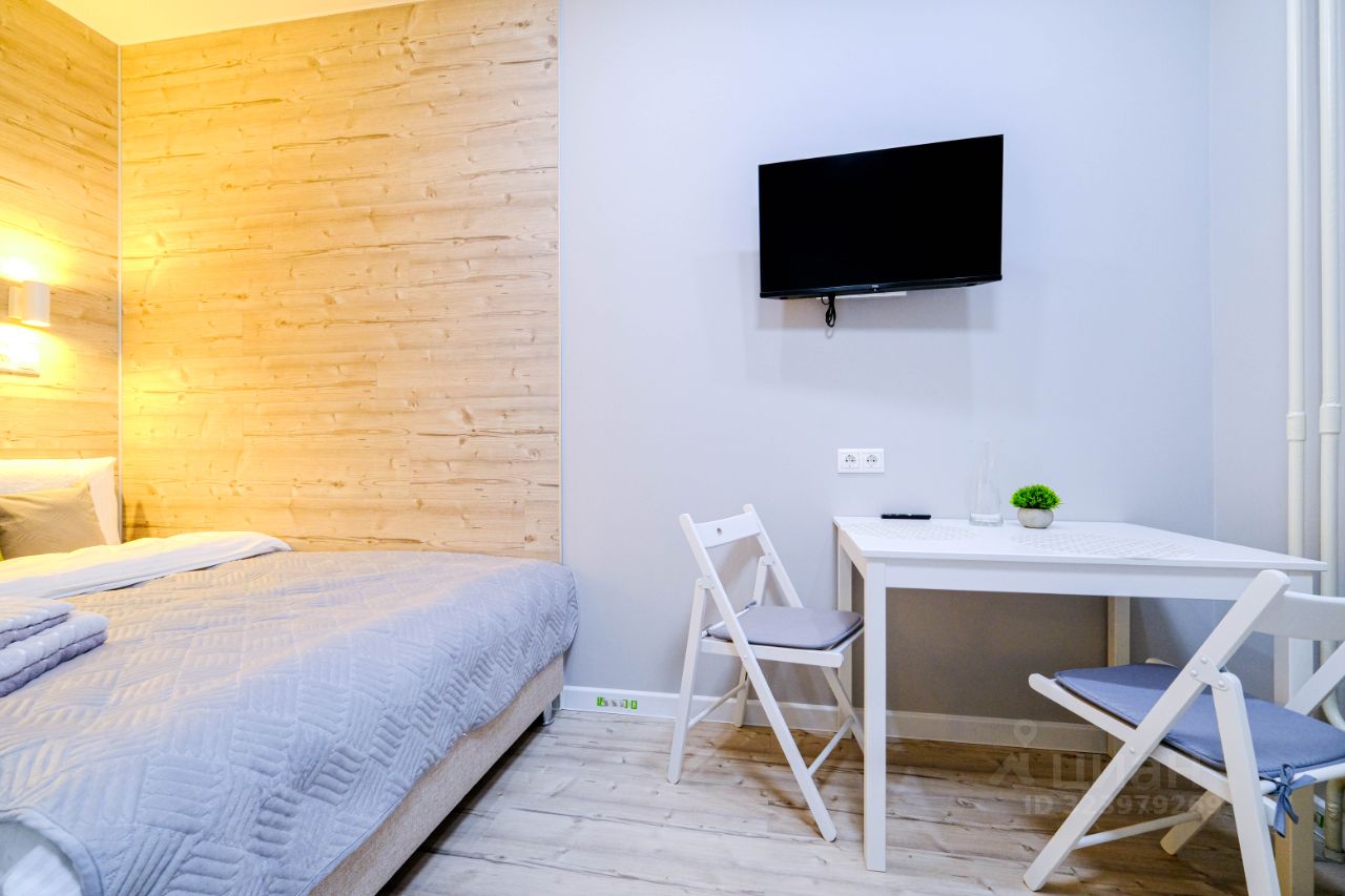 Аренда студии проспект Защитников Москвы, 3к1