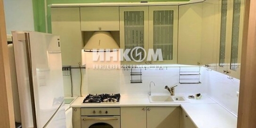 4-комн квартира Университетский пр-кт,  д. 9