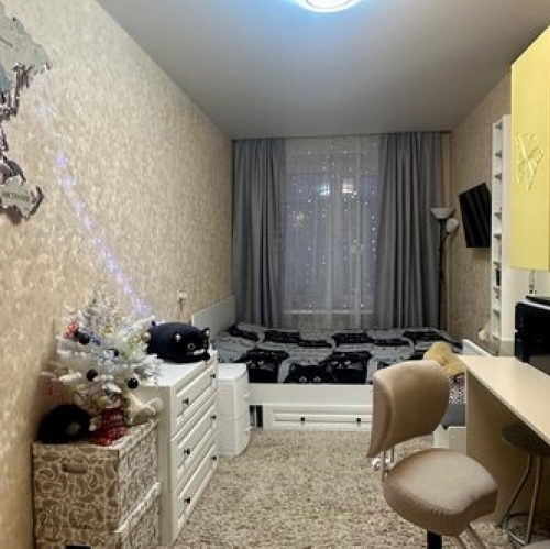 3-комн квартира Гатчина, ул Хохлова,  д. 17