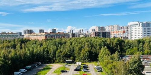 4-комн квартира Планерная ул,  д. 79