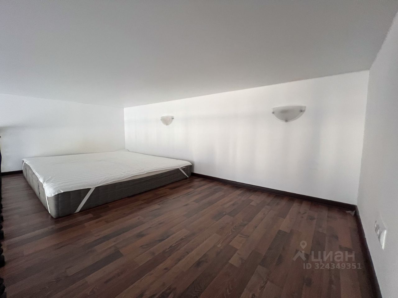 Аренда студии улица Рубинштейна, 24