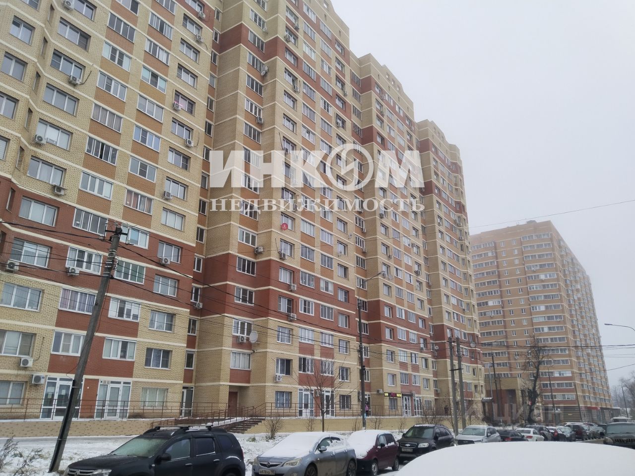 Продажа 2-комн квартиры на вторичном рынке Андреевка пгт, улица Староандреевская, 43к1