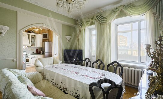 Продажа 3-комн квартиры на вторичном рынке Вишняковский пер,  д. 23