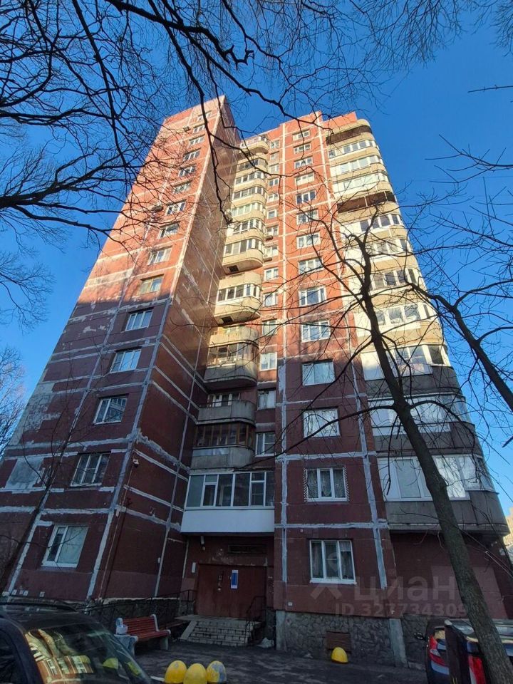 Продажа 3-комн квартиры на вторичном рынке улица Академика Байкова, 13к1