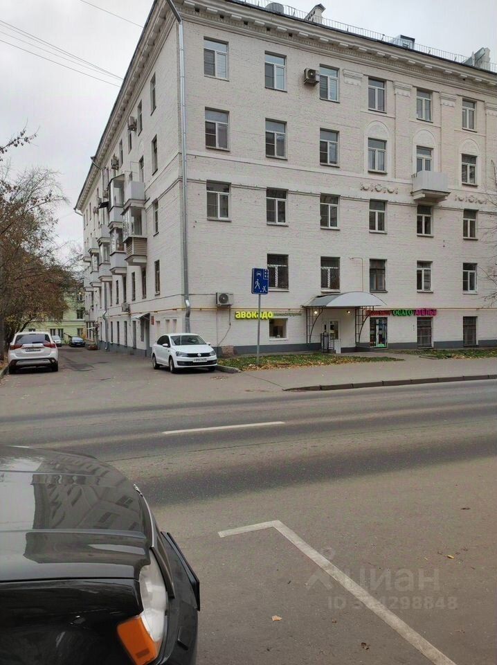 Продажа 3-комн квартиры на вторичном рынке Первомайская улица, 32/23