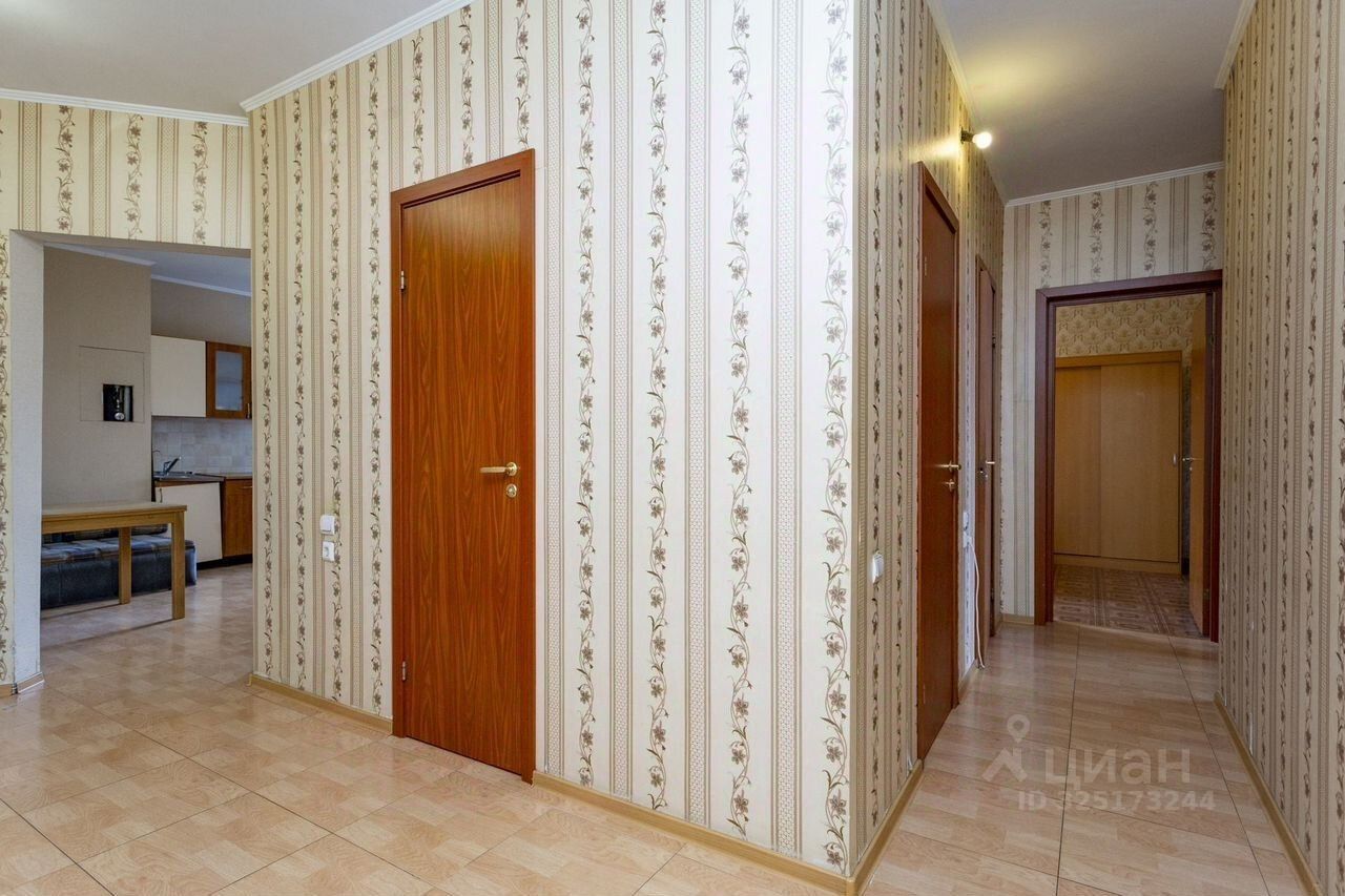 Продажа 3-комн квартиры на вторичном рынке проспект Науки, 17к6