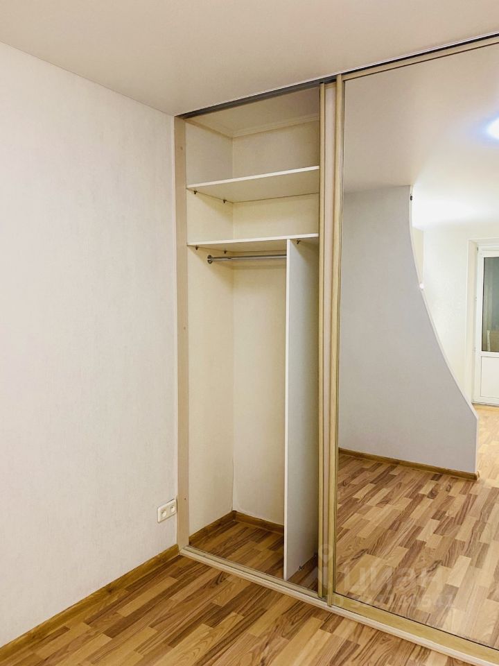 Продажа 1-комн квартиры на вторичном рынке улица Алабяна, 17К2