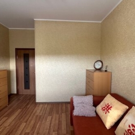 Аренда 2-комн квартиры на вторичном рынке Соколово-Мещерская улица,  д. 14