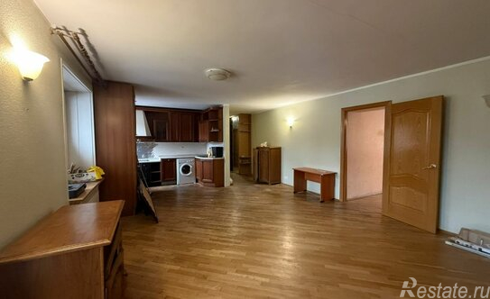 Продажа 2-комн квартиры на вторичном рынке улица Савушкина,  д. 137 к2