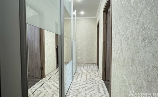 Продажа 3-комн квартиры на вторичном рынке Новый Оккервиль, пр-кт Строителей,  д. 2