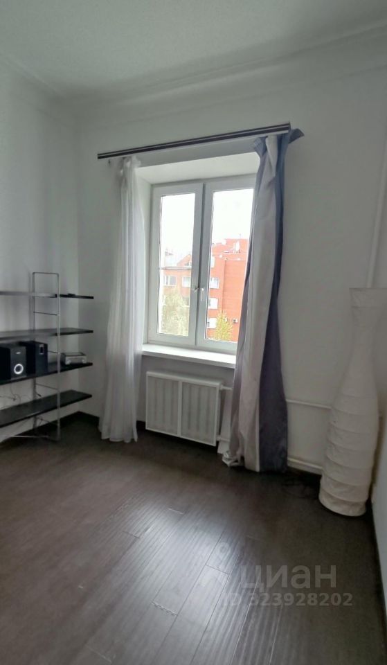 Продажа 4-комн квартиры на вторичном рынке Маленковская улица, 7