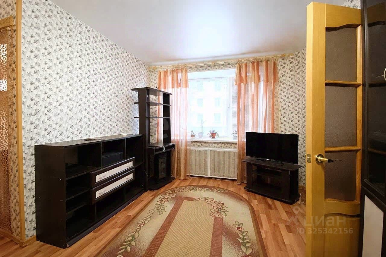 Продажа 2-комн квартиры на вторичном рынке Дубна, улица Курчатова, 21