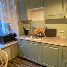 Аренда 2-комн квартиры на вторичном рынке Саввинская набережная,  д. 5