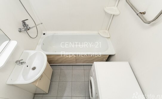 Продажа 1-комн квартиры на вторичном рынке Люберцы г, Гагарина пр-кт,  д. 24,  к. 1