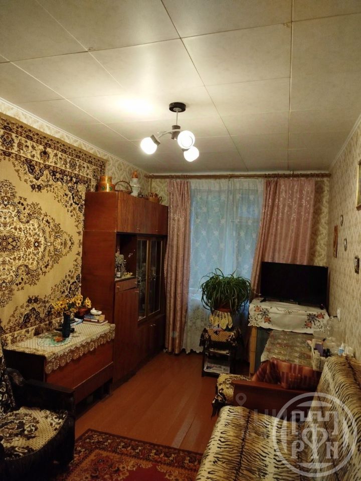 Продажа 2-комн квартиры на вторичном рынке Петергоф, Озерковая улица, 37