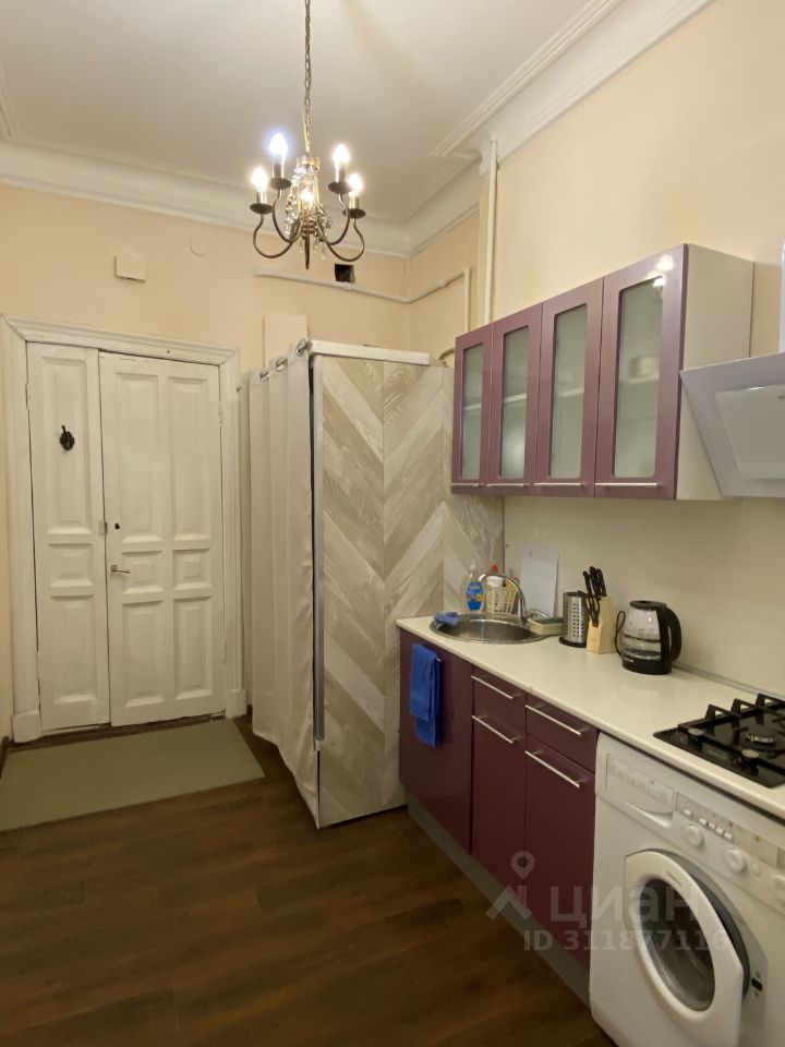 Аренда 2-комн квартиры на вторичном рынке Невский проспект, 134Б