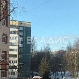 Продажа 2-комн квартиры на вторичном рынке Северный пр-кт,  д. 16 к1