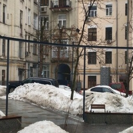 Продажа 4-комн квартиры на вторичном рынке Новорязанская улица,  д. 22/14