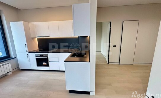 Продажа 3-комн квартиры на вторичном рынке улица Сергея Бондарчука