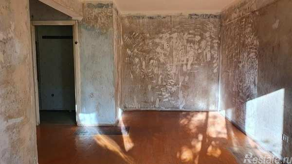 Продажа 1-комн квартиры на вторичном рынке Антоновская ул,  д. 9