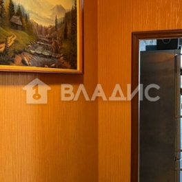 Продажа 4-комн квартиры на вторичном рынке Долгопрудный, Новый бульвар