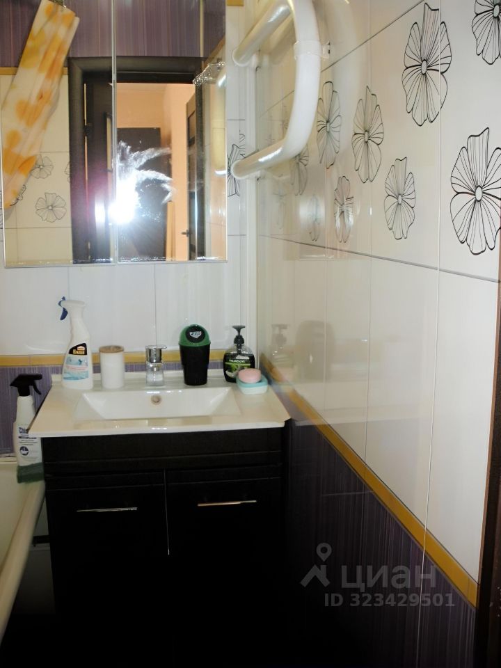 Продажа 2-комн квартиры на вторичном рынке улица Архитектора Власова, 39