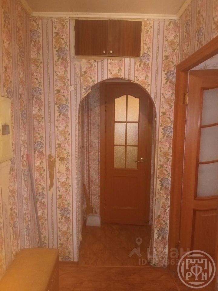 Продажа 2-комн квартиры на вторичном рынке Кронштадт, Флотская улица, 21