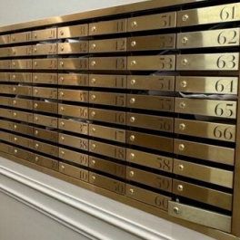 Продажа 2-комн квартиры на вторичном рынке 12-я линия,  д. 41 к2 с1