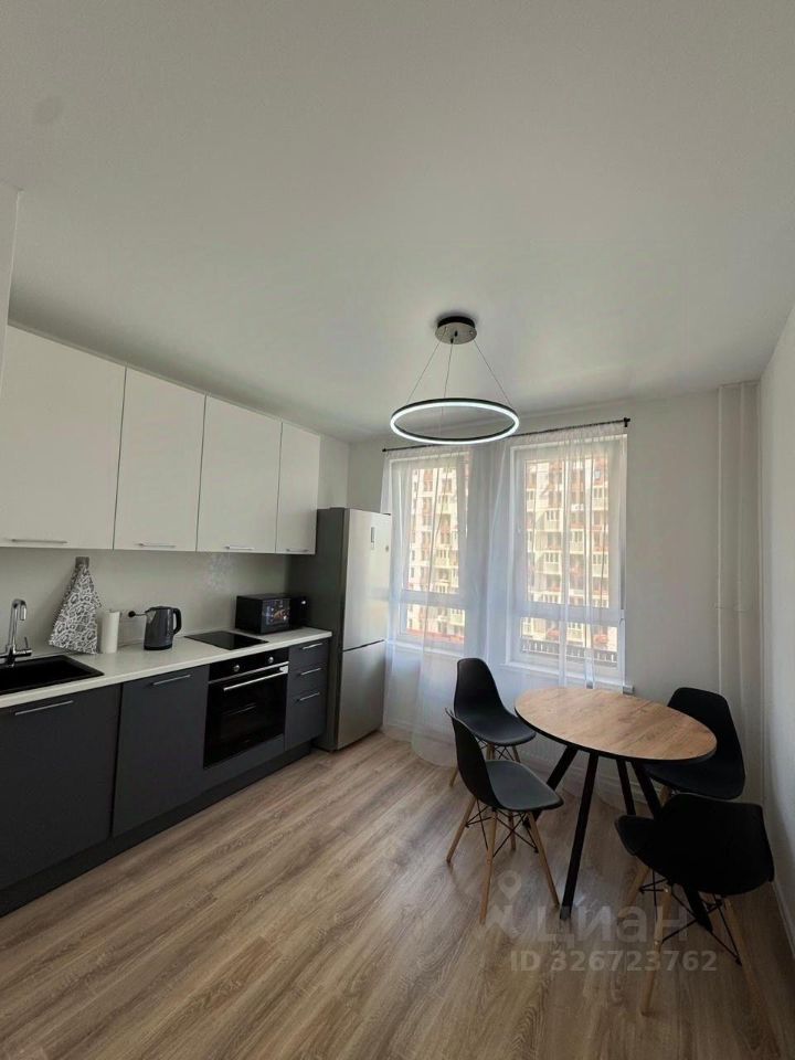 Аренда 1-комн квартиры на вторичном рынке д. Коробово, улица Авиаторов, 9