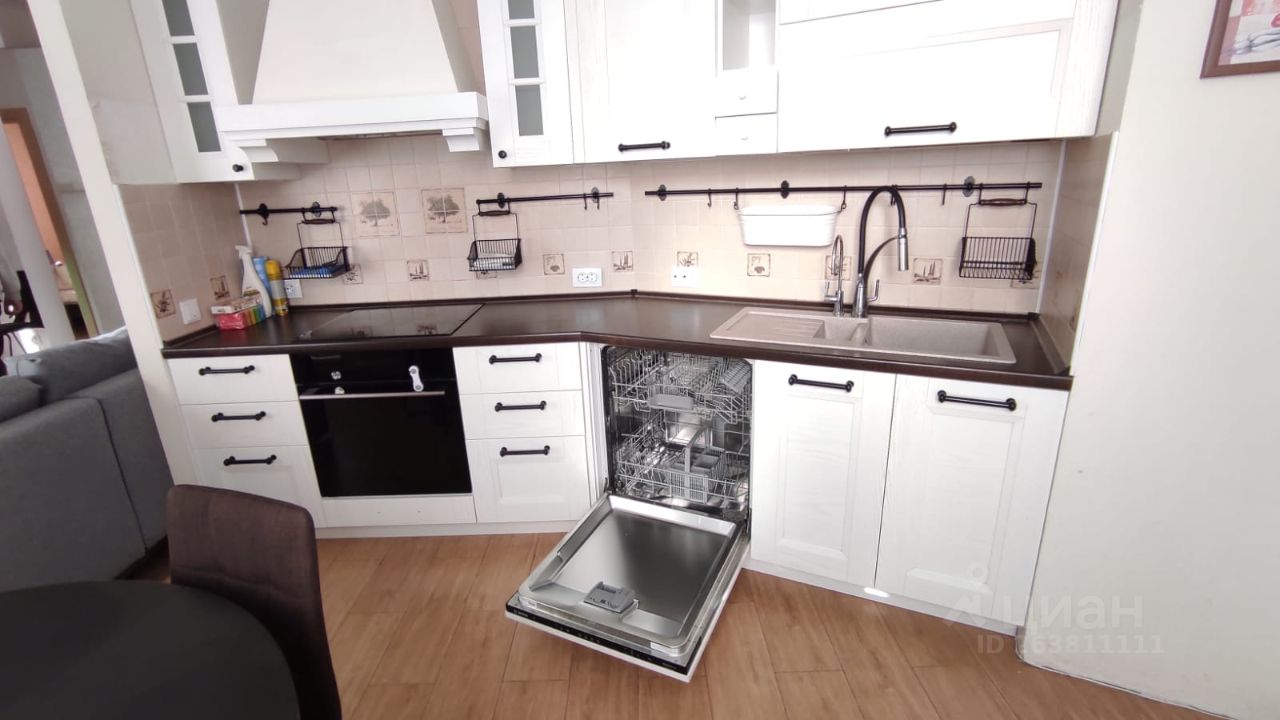 Аренда 1-комн квартиры на вторичном рынке Шуваловский проспект, 37к1