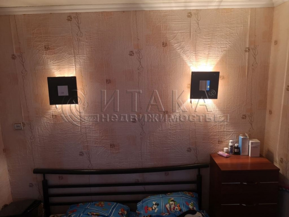 Продажа 2-комн квартиры на вторичном рынке Лодейное Поле, Гагарина,  д. 9