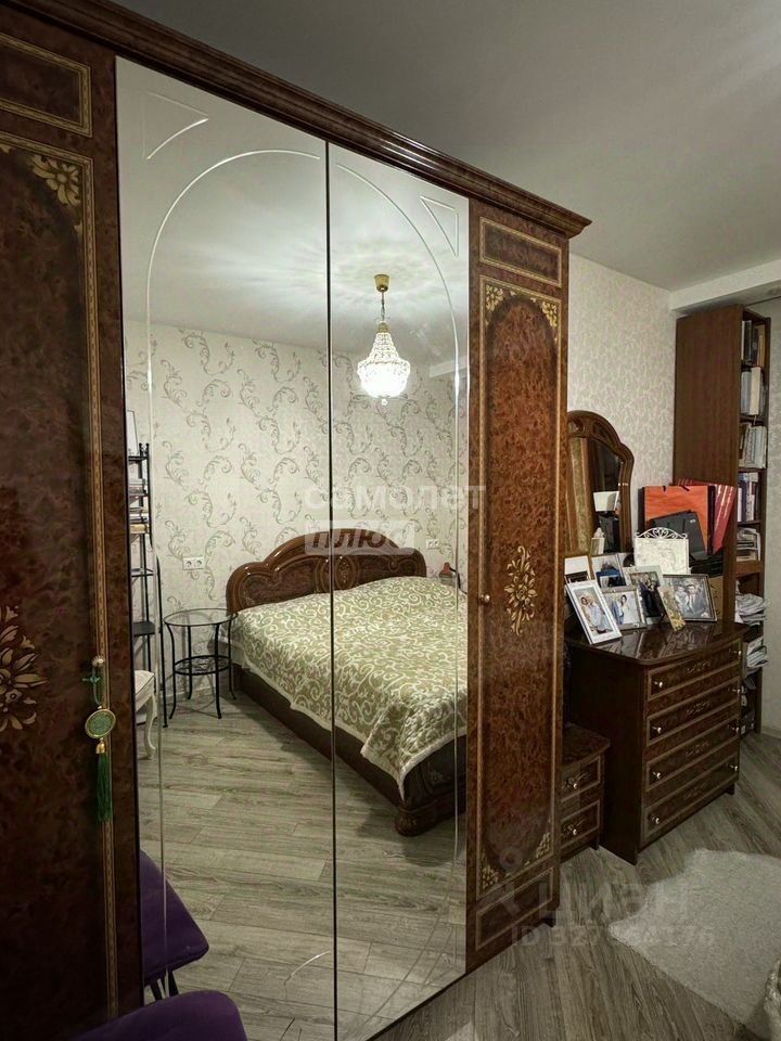 Продажа 3-комн квартиры на вторичном рынке Дрожжино пгт, улица Южная, 25