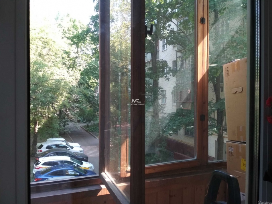 Продажа 1-комн квартиры на вторичном рынке Яснополянская ул,  д. 3,  к. 2