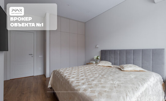 Продажа 3-комн квартиры на вторичном рынке Петровский пр-кт,  д. 24,  к. 2