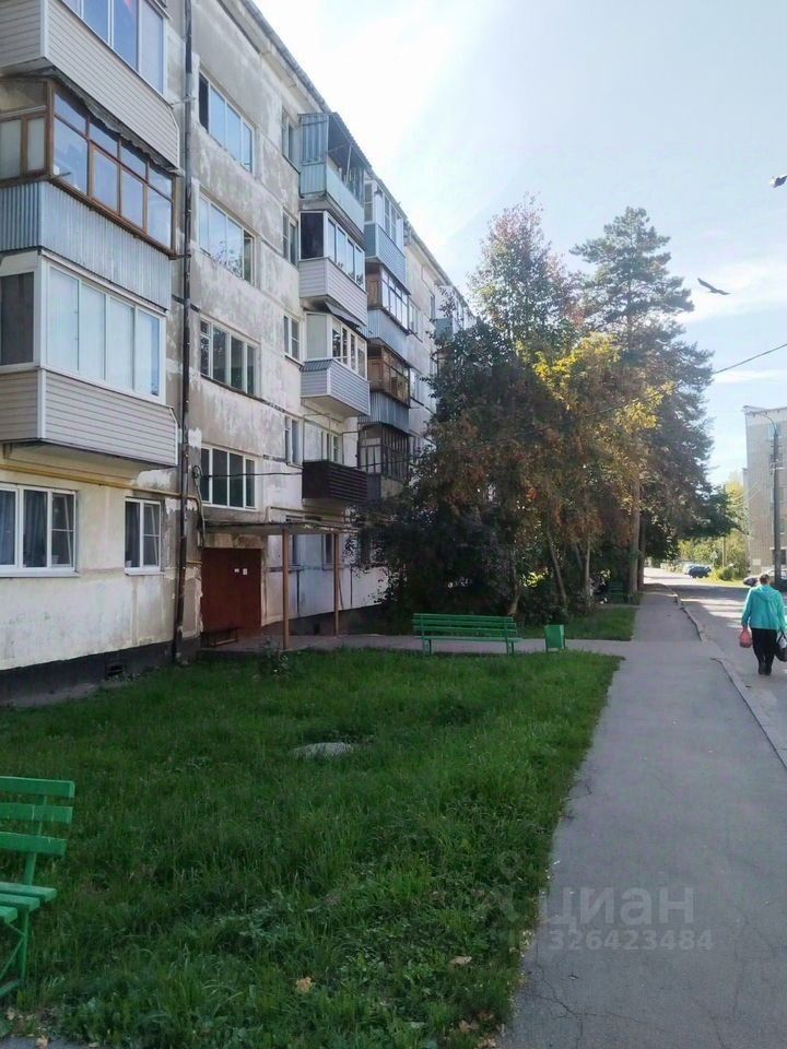 Продажа 2-комн квартиры на вторичном рынке Ожерелье мкр, Кашира, улица Ленина,  д. 9