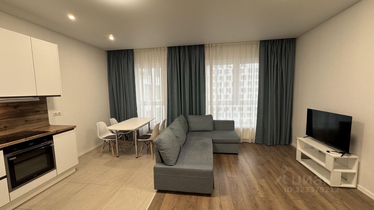 Аренда 3-комн квартиры на вторичном рынке Сельскохозяйственная улица, 39