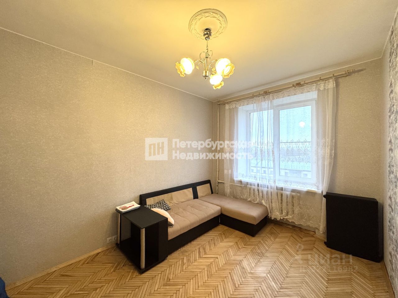 Продажа 3-комн квартиры на вторичном рынке Наличная улица, 21