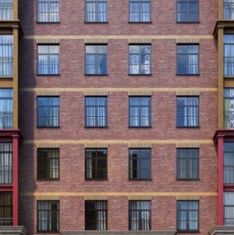 Продажа 1-комн квартиры на вторичном рынке Видное г, им народной артистки СССР Г. Вишневской ул,  д. 5