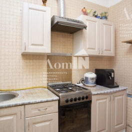 Продажа 3-комн квартиры на вторичном рынке ул Гагаринская,  д. 5