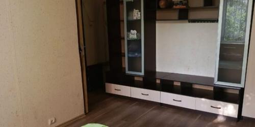 3-комн квартира ул Бестужевых,  д. 21