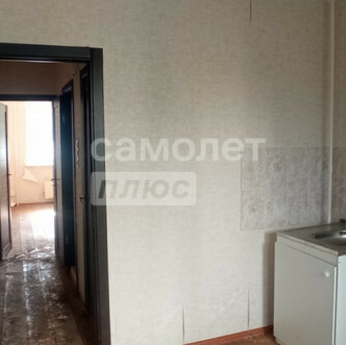 3-комн квартира ул Адмирала Лазарева,  д. 39,  к. 1